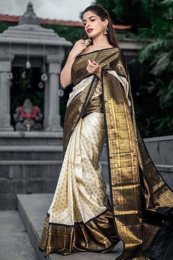 Golden Blossoms Rich Pallu Saree with Allover Zari Flower Weaving  in Surat