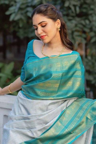 Golden Opulence A Luxurious Saree with Intricate Zari and Box Design in Surat