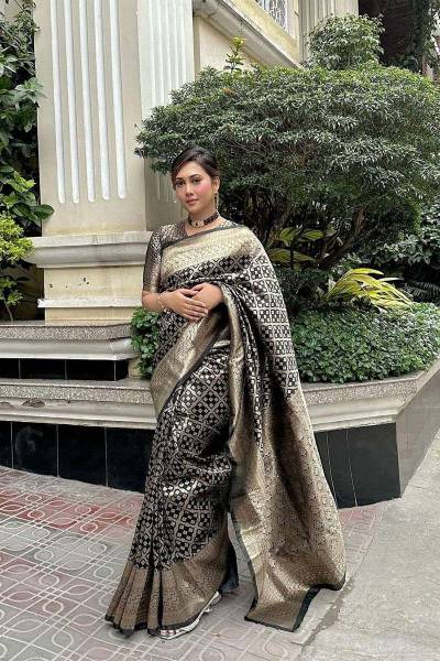 Golden Opulence Allover Golden Zari Weaving Check Box Design on Banarasi Saree in Surat