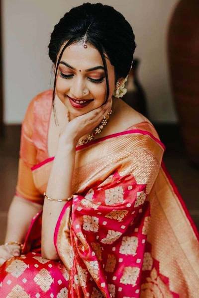Golden Rich Pallu with Allover Flower Design Saree in Surat