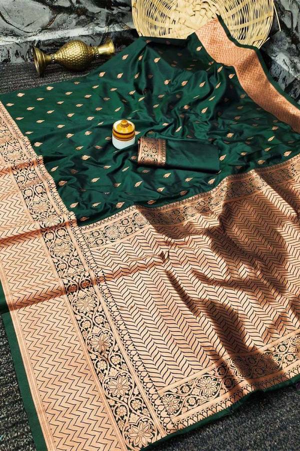 Golden Splendor Soft Silk Saree with Copper Zari Weaving Desing Saree  in Surat
