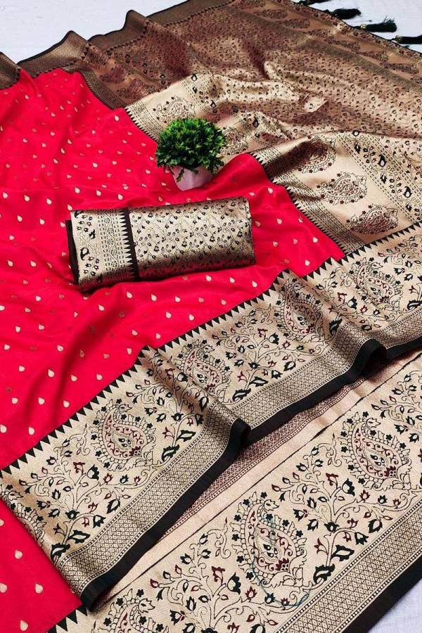 Golden Threads A Soft Silk Saree with Zari Weaving Motifs and Rich Pallu  in Surat