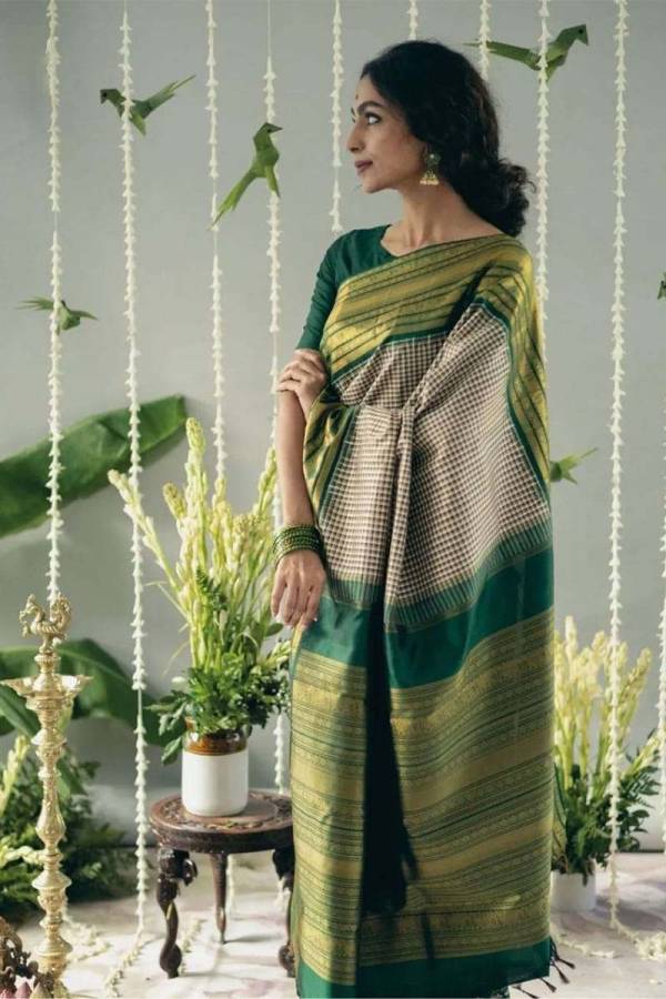 Golden Zari Banarasi Sarees Traditional Luxury Redefined Design Saree  in Surat