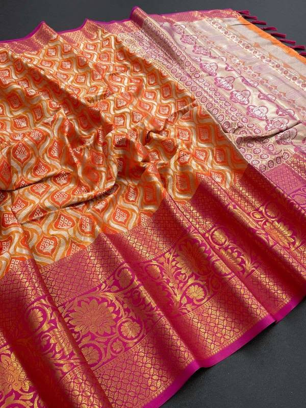 Kanjivaram Silk Saree Intricate Zari Weaving and Luxurious Desing Saree  in Surat
