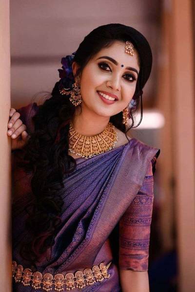 Kanjivaram Soft Saree With Zari Buta Weaving And Border Design in Surat