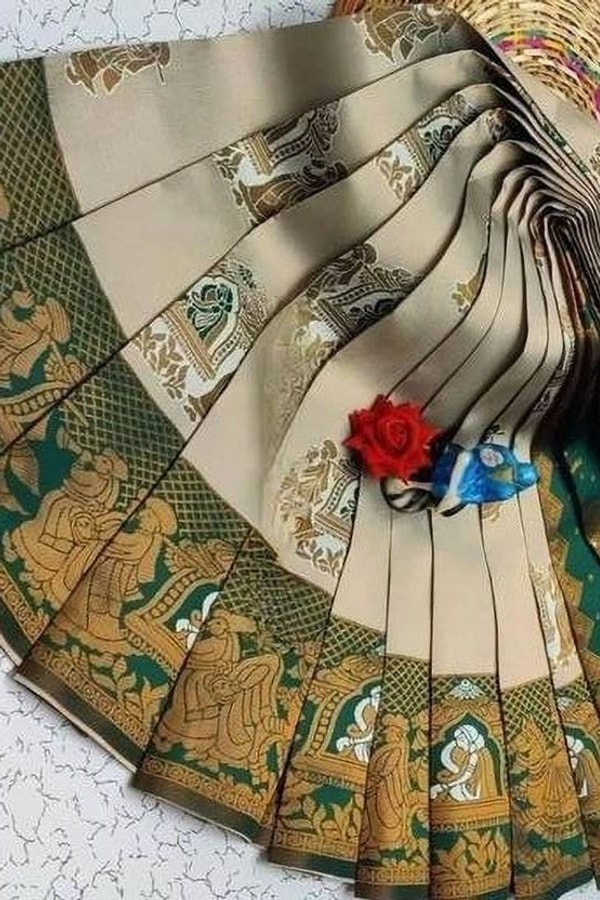 Kanjivaram Style Banarasi Soft Silk Saree with Contrast Figurative Zari Border in Eight Pairings  in Surat