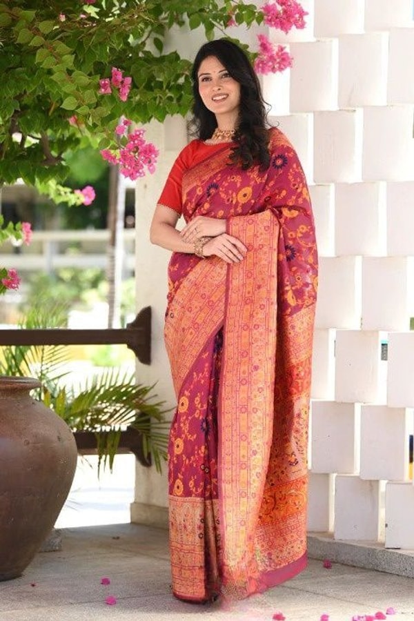 Kashmiri Weaving Banarasi Soft Silk Saree with Heavy Zari Pallu in Deep Shades  in Surat