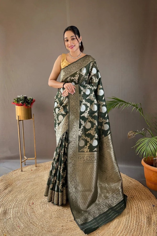 Large Floral Butta Banarasi Soft Silk Saree with Gold and Silver Zari in Seven Colours  in Surat