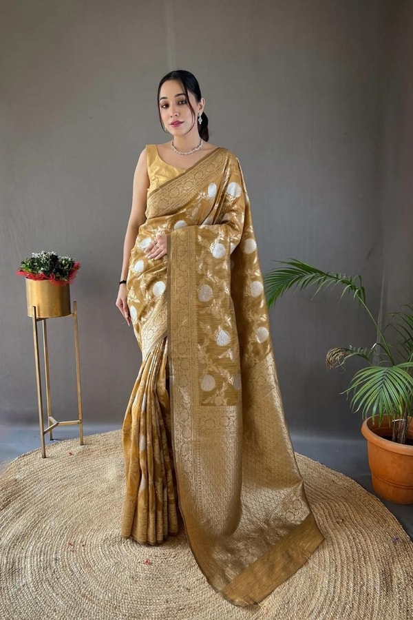Large Floral Butta Banarasi Soft Silk Saree with Gold and Silver Zari in Seven Colours  in Surat