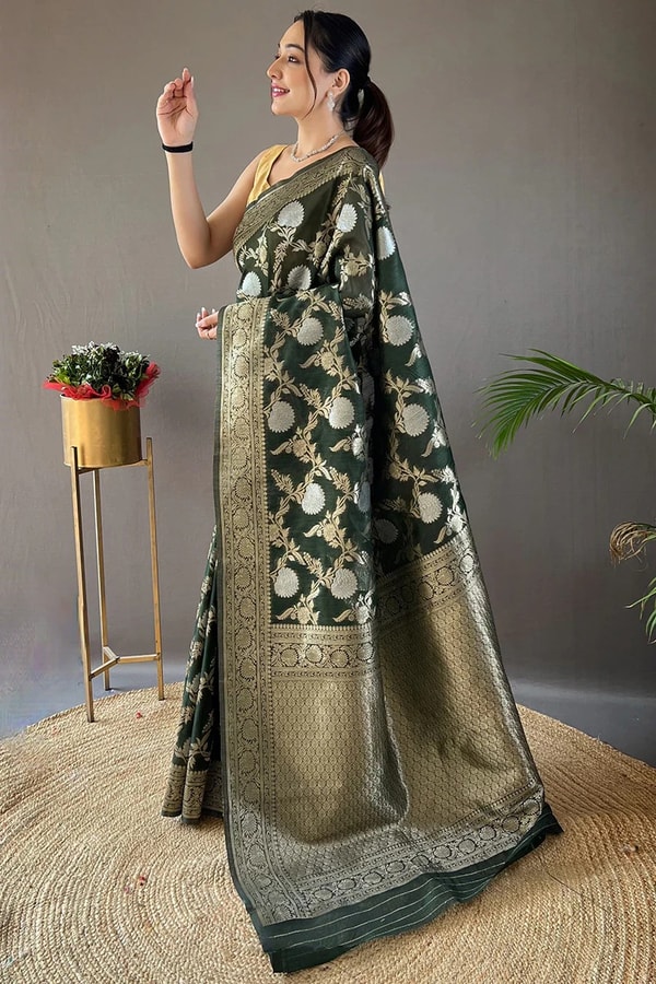 Large Floral Butta Banarasi Soft Silk Saree with Gold and Silver Zari in Seven Colours  in Surat
