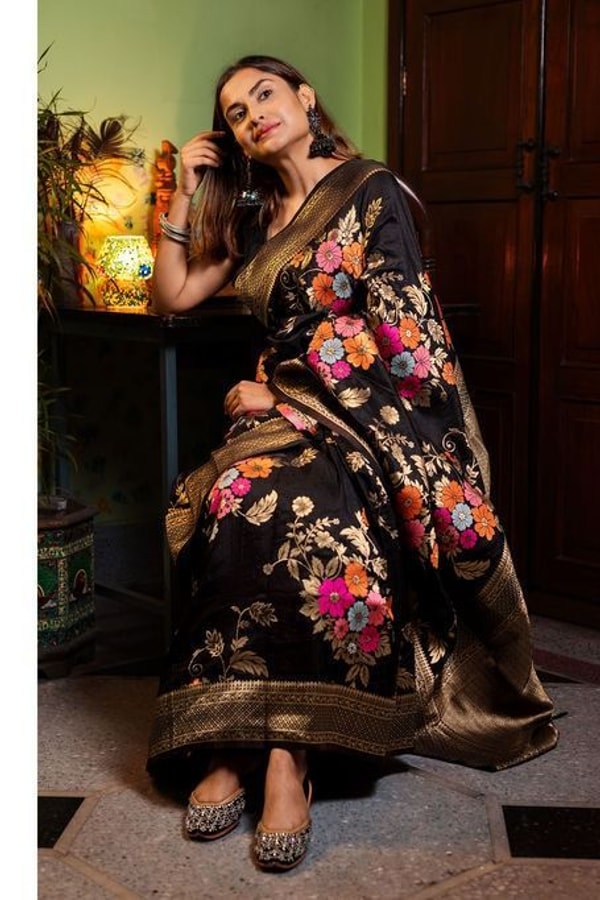 Large Floral Motif Banarasi Soft Silk Saree in Five Shades with Gold Zari Border  in Surat