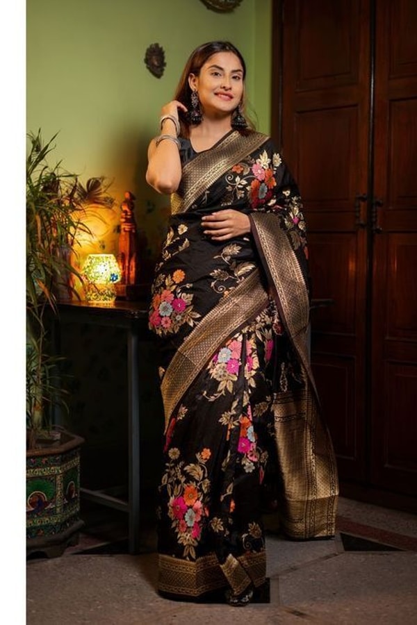 Large Floral Motif Banarasi Soft Silk Saree in Five Shades with Gold Zari Border  in Surat