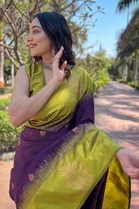 Large Floral Motif Banarasi Soft Silk Saree with Contrast Tassel Pallu in Five Colours  in Surat