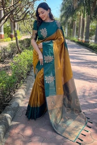 Large Floral Motif Banarasi Soft Silk Saree with Contrast Tassel Pallu in Five Colours  in Surat