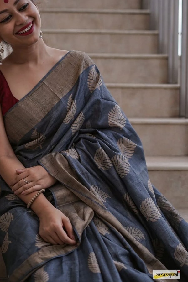 Large Zari Coin Butta Saree with Woven Zari Border in Six Rich Shades from Rust to Mustard  in Surat