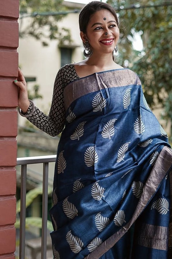 Large Zari Coin Butta Saree with Woven Zari Border in Six Rich Shades from Rust to Mustard  in Surat