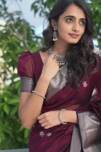 Linen-Look Soft Cotton Saree with Silver Zari Buttis and Tissue Pallu in Green, Pink and Wine  in Surat video 3