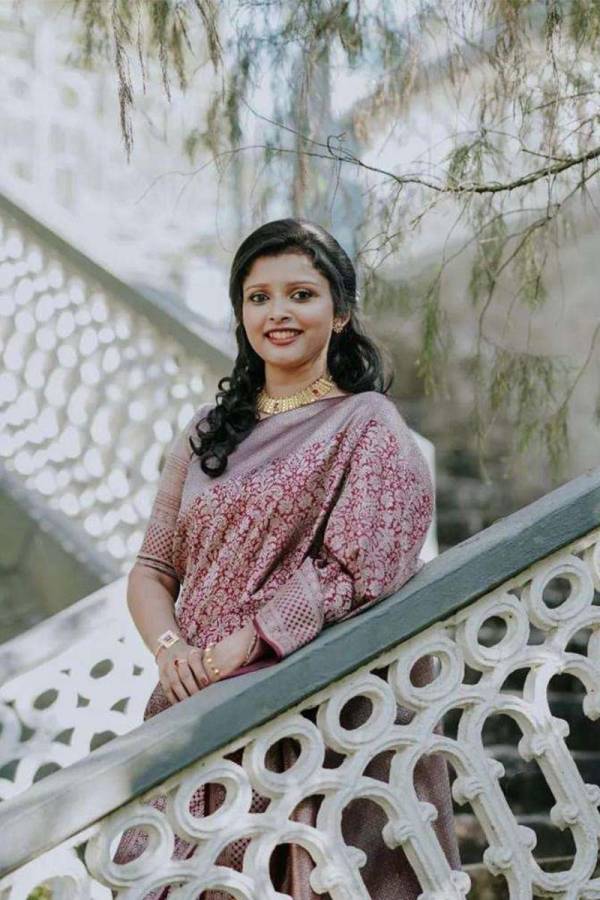 Luxurious Allovar Silver Zari Weaving on Soft Silk Allovar Silver Zari Saree  in Surat