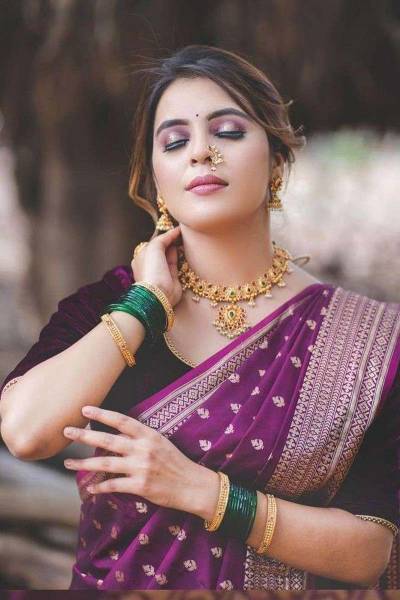Luxurious Banarasi Silk Saree with Rich Pallu and Golden Butaa Design Saree in Surat