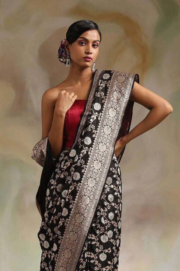 Luxurious Black Saree with Intricate Pallu and Decorative Border Design Saree  in Surat