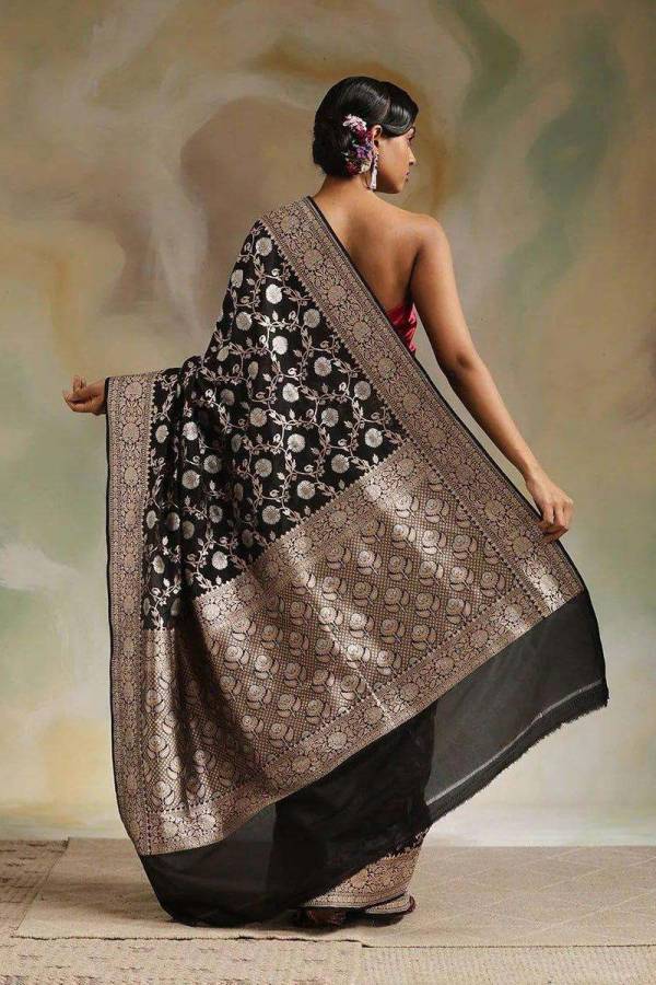 Luxurious Black Saree with Intricate Pallu and Decorative Border Design Saree  in Surat