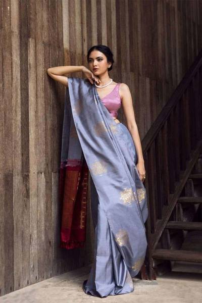 Luxurious Burgundy Banarasi Soft Silk Saree Elegance and Comfort Combined This Banarasi in Surat