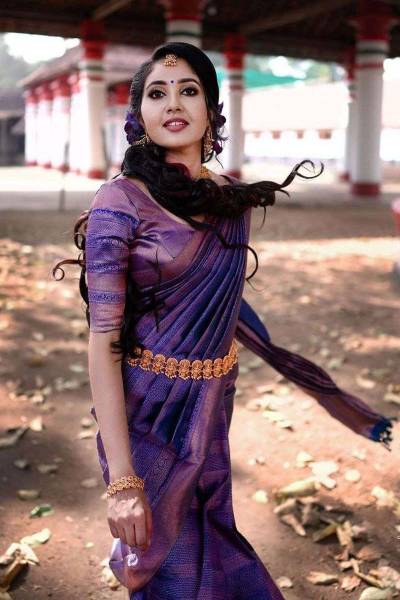 Luxurious Elegance The Perfect Saree in Solid Jacquard Weave Desing Saree in Surat