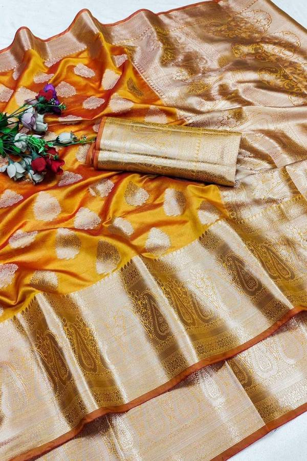 Luxurious Zari Woven Pallu and Intricate Motif Weaving  in Surat