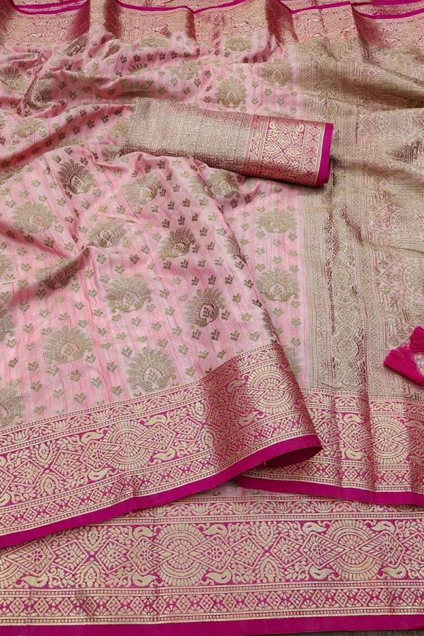Luxurious Zari Woven Pallu and Traditional Sarees Intricate Motif Weaving  in Surat