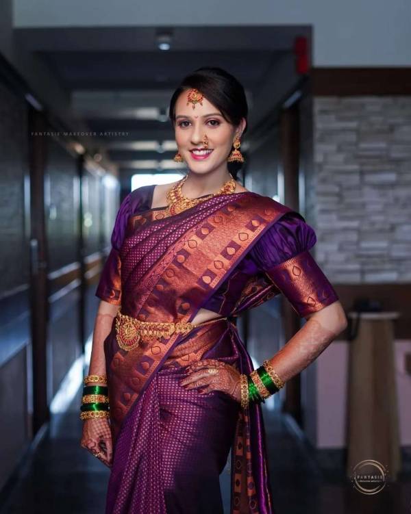 Luxurious Zari and Allover Flowers on a Silk Saree Allover Flower Design Saree  in Surat