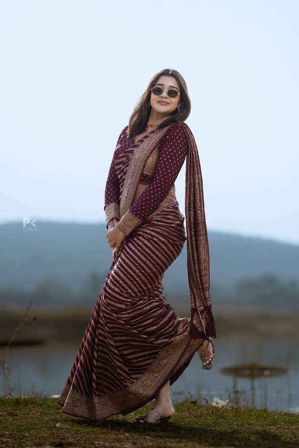 Maroon Banarasi Soft Silk Saree with Diagonal Zari Stripes and Beige Gold Brocade Pallu  in Surat
