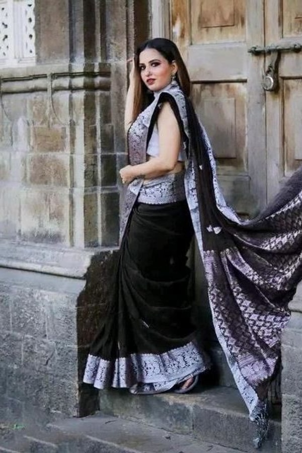Maroon Zari Leaf Butta Banarasi Soft Silk Saree with Wide Brocade Border in Gold or Silver Zari  in Surat