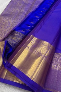 Medallion Zari Brocade Banarasi Soft Silk Saree in Royal Violet, Red and Purple  in Surat