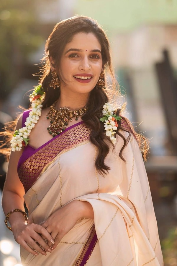 Off-White Kerala Style Banarasi Soft Silk Saree with Magenta Zari Border and Pinstripe Body  in Surat