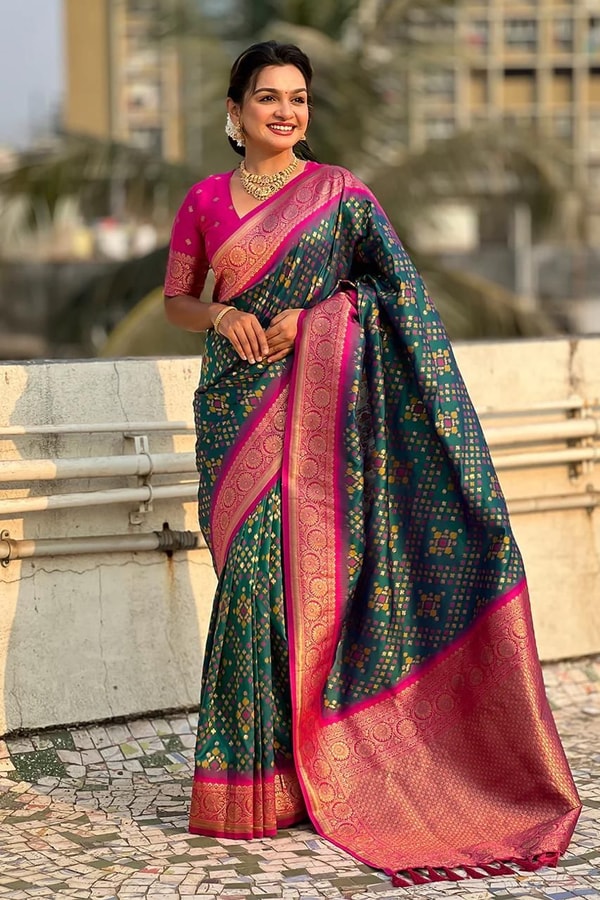 Patola Weave Banarasi Soft Silk Saree in Seven Contrast Colour Combinations with Zari Border  in Surat