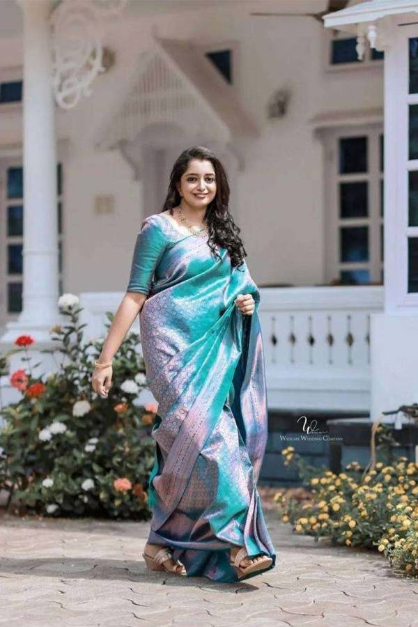 Pink Zari Rich Pallu Saree with Flower Design and All-Over Pink Zari Weaving Saree  in Surat