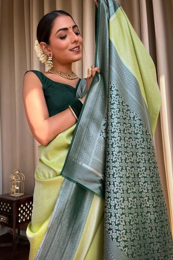 Plain Body Banarasi Soft Silk Saree with Dark Contrast Border and Silver Zari Woven Pallu  in Surat