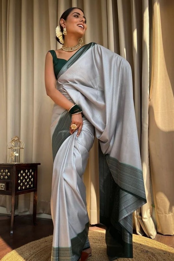 Plain Body Banarasi Soft Silk Saree with Dark Contrast Border and Silver Zari Woven Pallu  in Surat