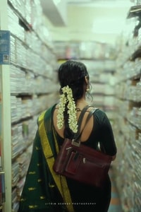 Plain Body Saree with Wide Gold Zari Border and Pallu in Purple, Black, Green and Red  in Surat video 2