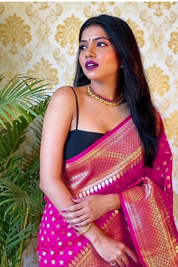 Polka Butti Banarasi Soft Silk Saree with Zari Pallu and Tassels in Black, Rani Pink and Red  in Surat