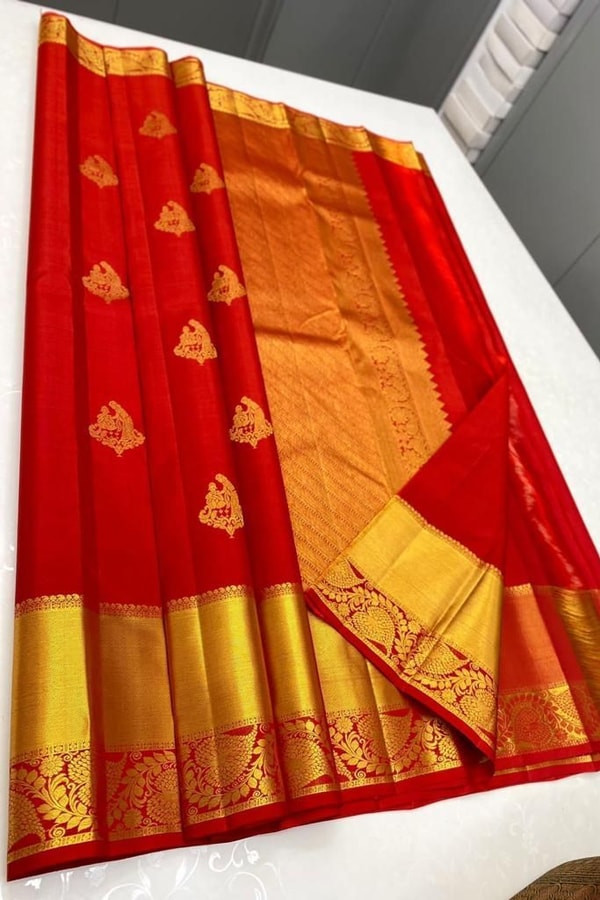 Red Banarasi Silk Saree with Diagonal Floral Zari Buttas and Gold Paisley Pallu  in Surat