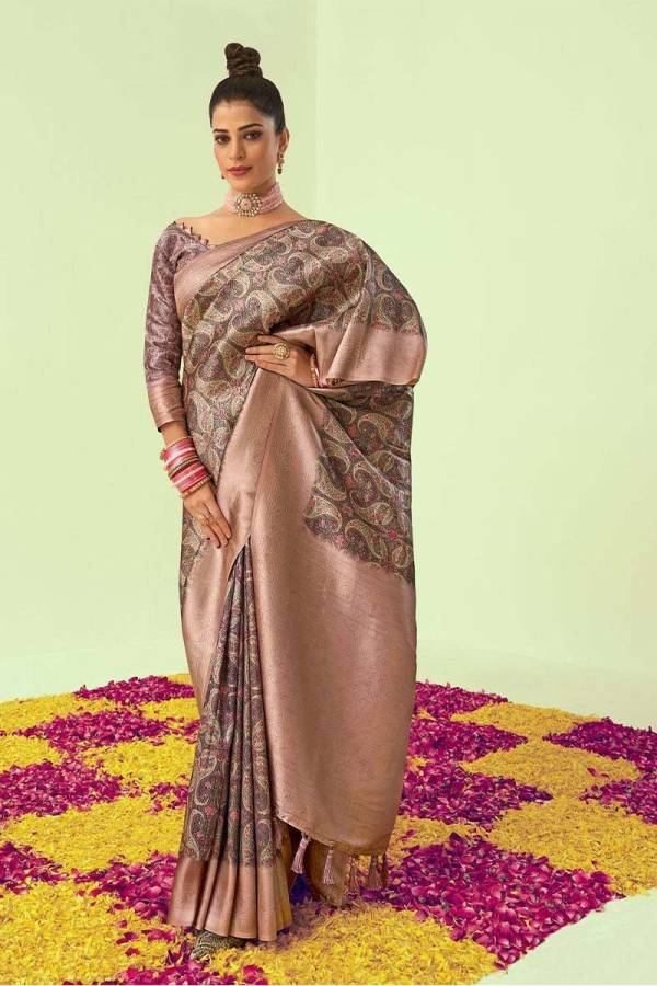 Rich Pallu Adorned with Intricate Motifs and Designs in Golden Zari Saree  in Surat