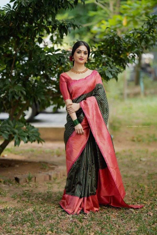 Rich Pallu Saree with All Over Pink Zari Weaving Design  in Surat