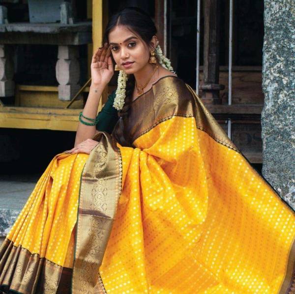 Rich Pallu Saree with Intricate Zari Weaving and Heavy Border for Wedding Wear  in Surat