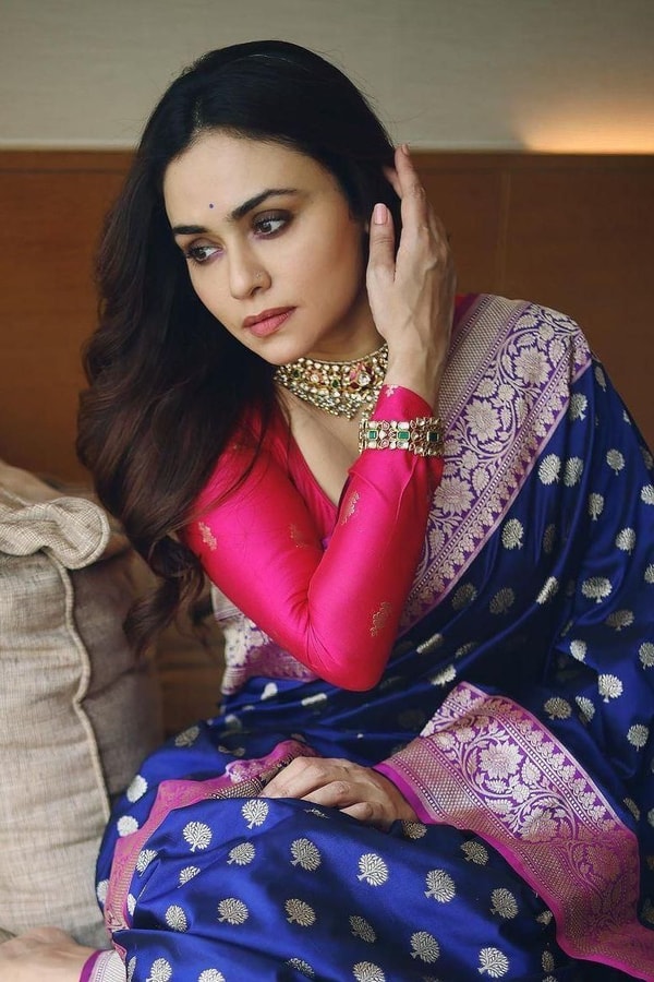 Royal Blue Banarasi Soft Silk Saree with Pink Border and Silver Zari Floral Buttas  in Surat