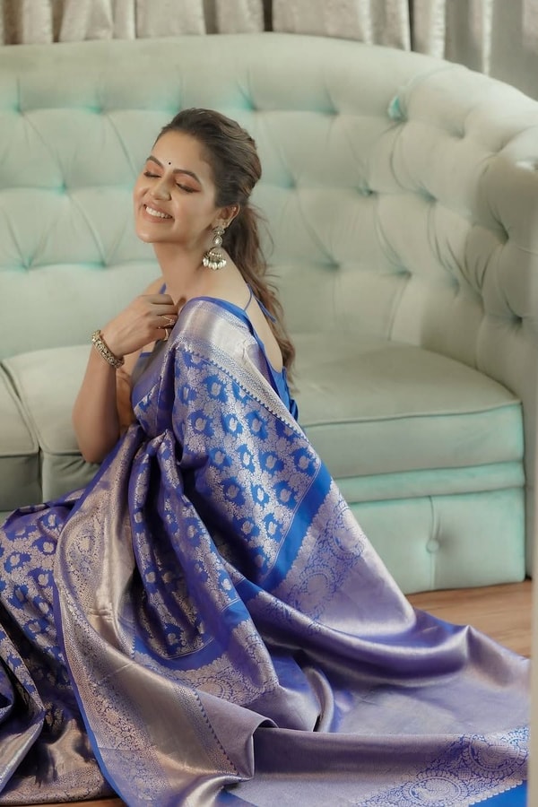 Royal Blue Banarasi Soft Silk Saree with Silver Zari Floral Bunches and Shimmering Pallu  in Surat