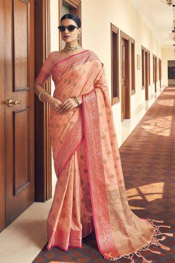 Silk Saree with Zari Woven Pallu and Contrasting Border  in Surat