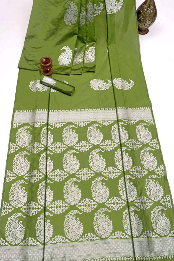 Silver Blossom A Rich Pallu Saree with Allover Floral Design and Zari Weaving  in Surat