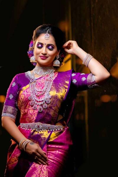 Silver Elegance Kanjivaram Soft Silk Saree with Intricate Box Design in Surat