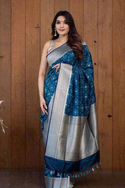 Silver Rich Pallu Saree With Allover Box and Silver Zari Butta Design Enhanced by Heavy Border in Surat